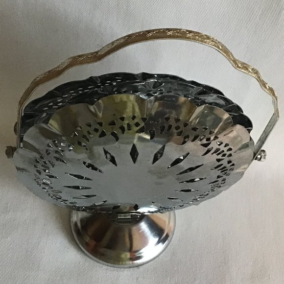 Elegant Silver Tiered Serving Tray - Picture 5 of 9